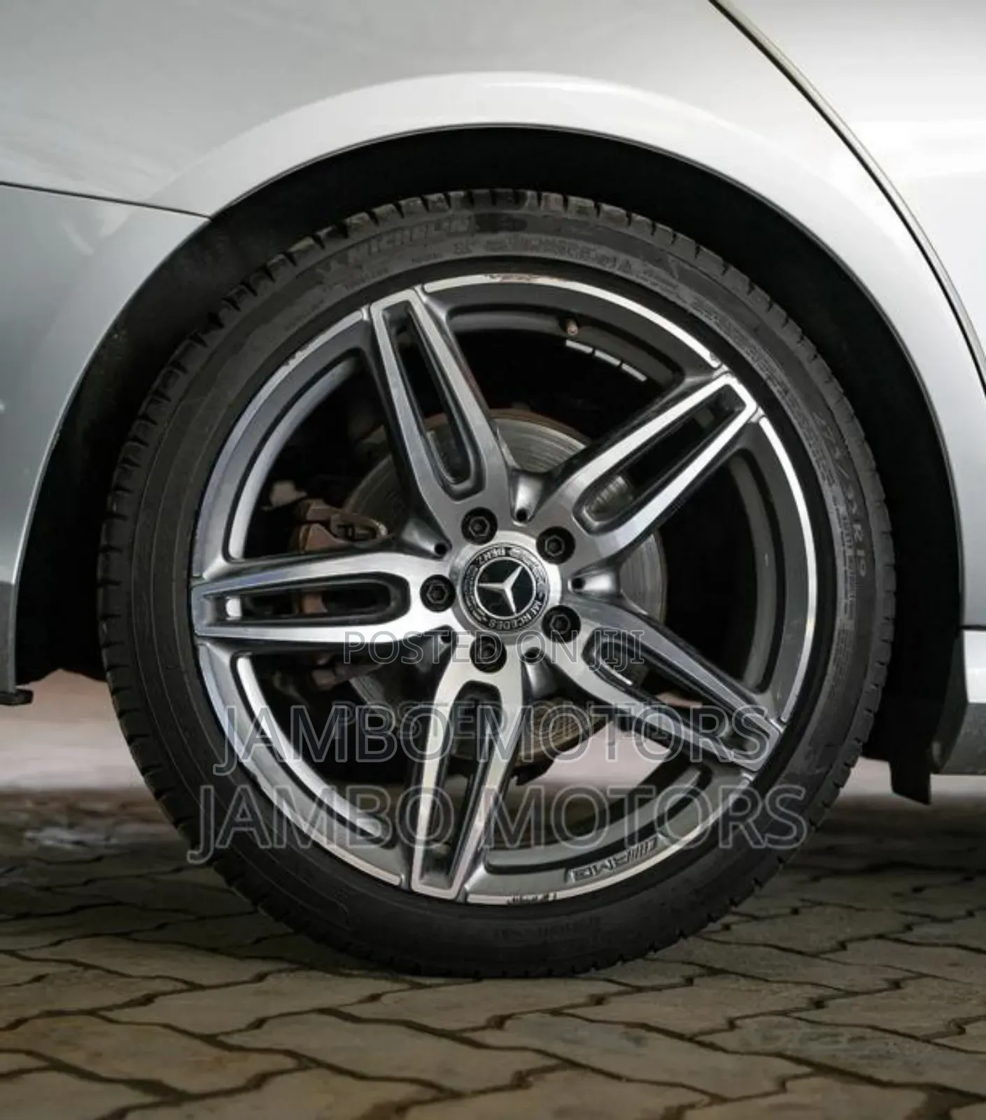 Mercedes-Benz E250 2019 Silver