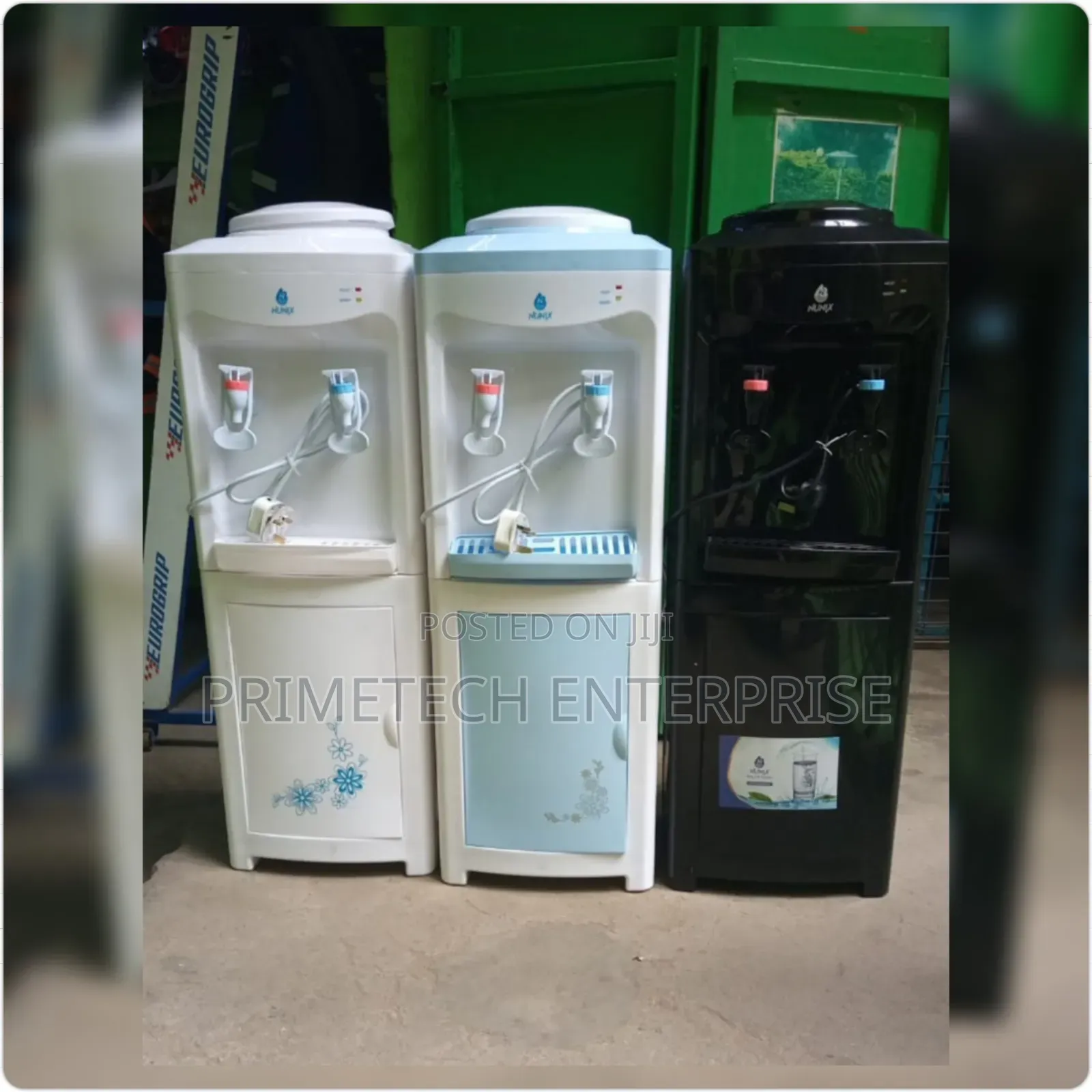 Nunix Q7 Hot and Normal Dispenser