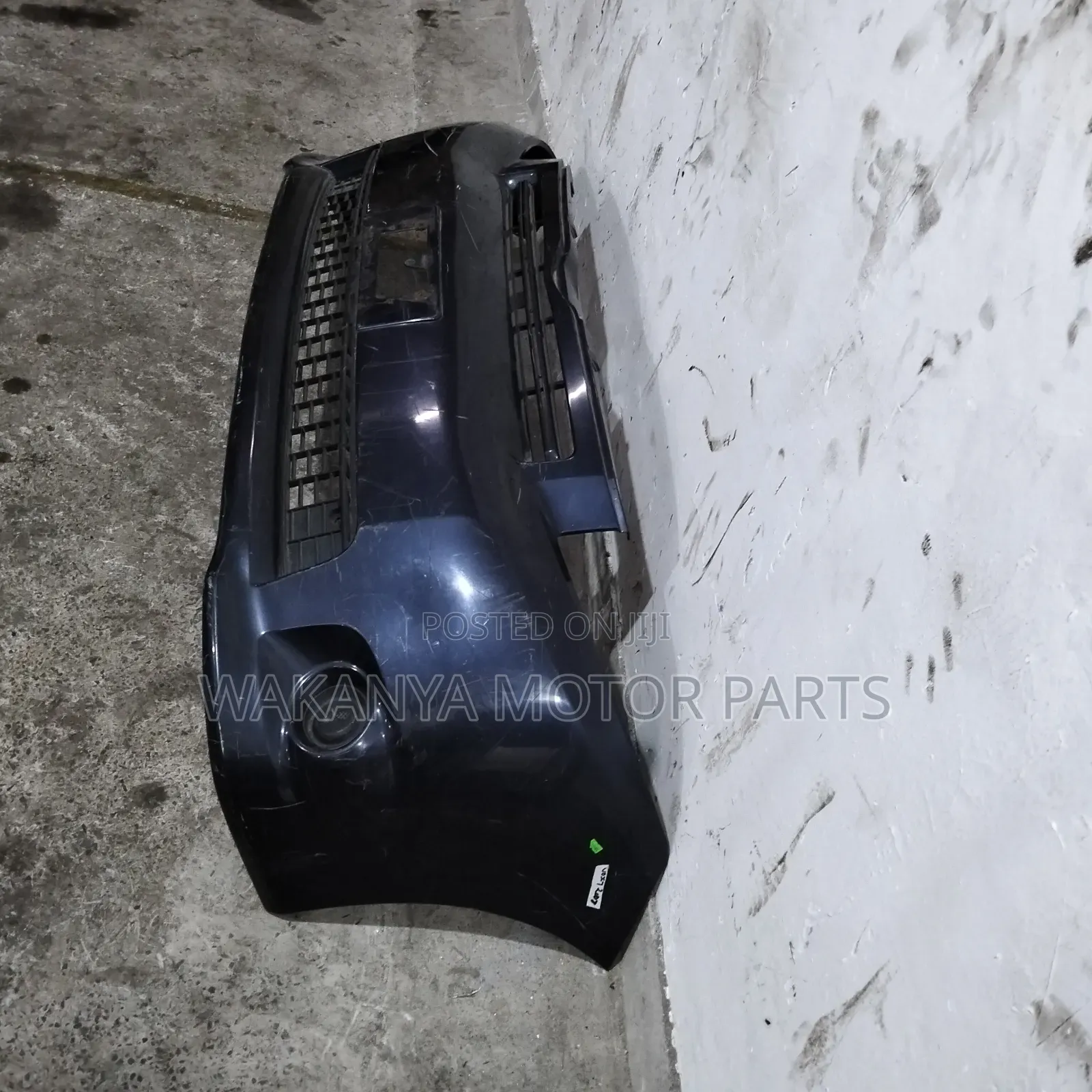Toyota Voxy Model 2008/2009 Front Bumper With Fog Covers