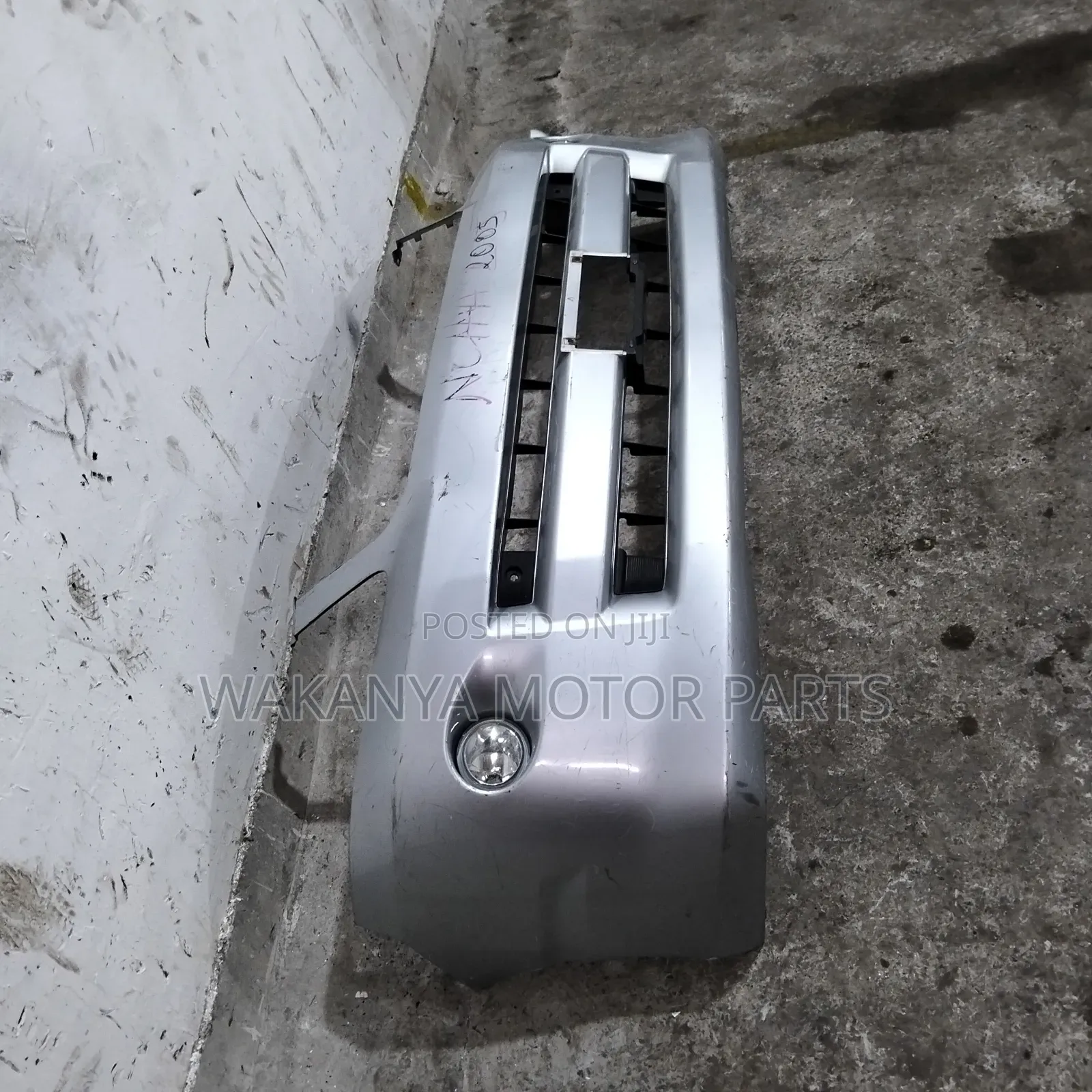 Toyota Noah Model 2005 Front Bumper Complete With Fogs