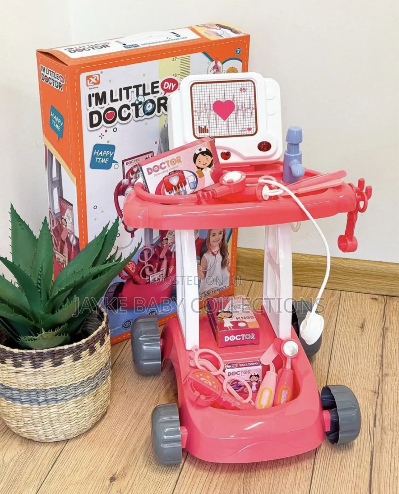 I’M Little Doctor Diy Trolley Set – 14pcs of Role-Play Fun!