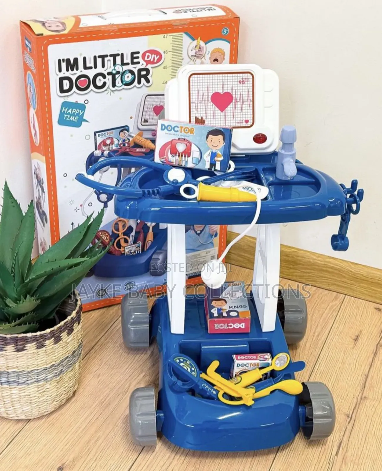I’M Little Doctor Diy Trolley Set – 14pcs of Role-Play Fun!