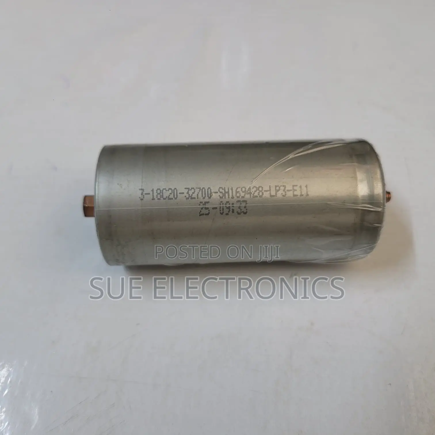 Battery 32700 0r 32650 With Sma Holder (For Flood Light)