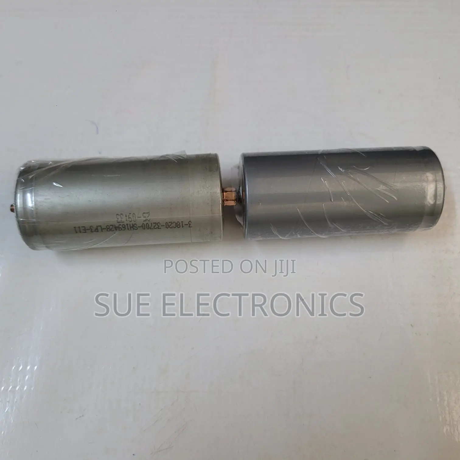 Battery 32700 0r 32650 With Sma Holder (For Flood Light)