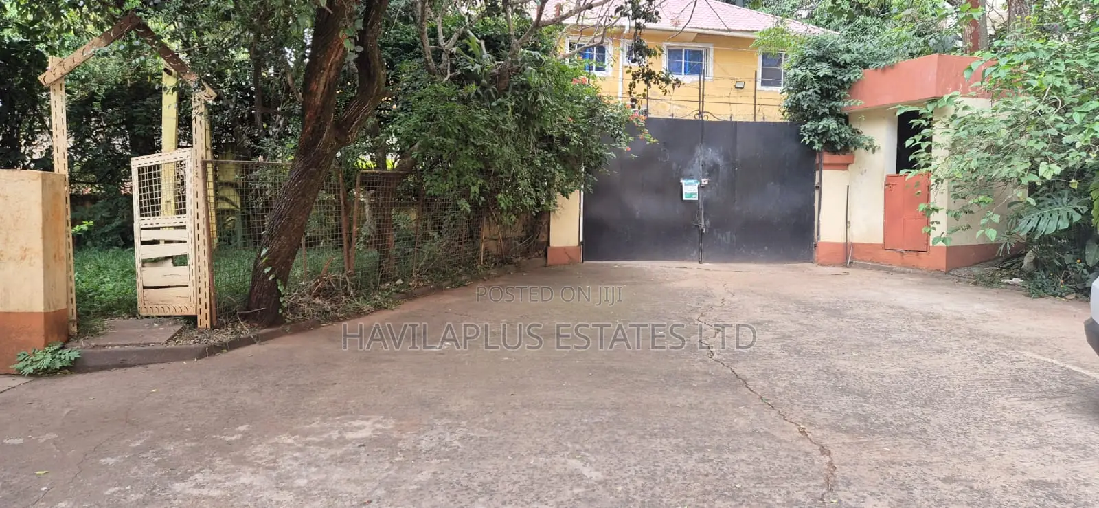 0.1359 Ha Prime Land for Sale-Parklands /Kes 175m