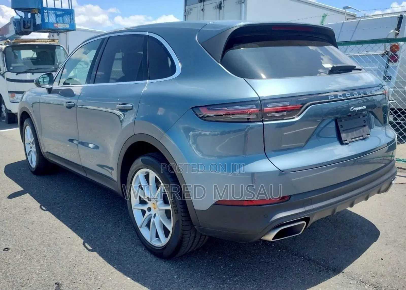 Porsche Cayenne Base AWD 2019 Gray