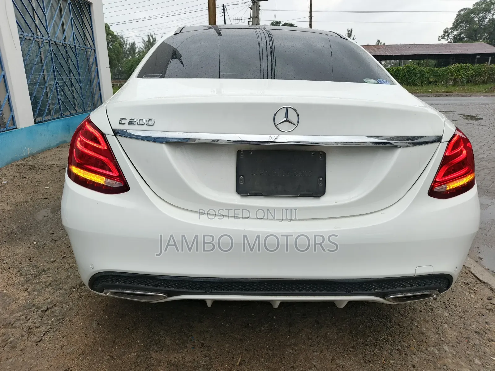 Mercedes-Benz C200 2019 White