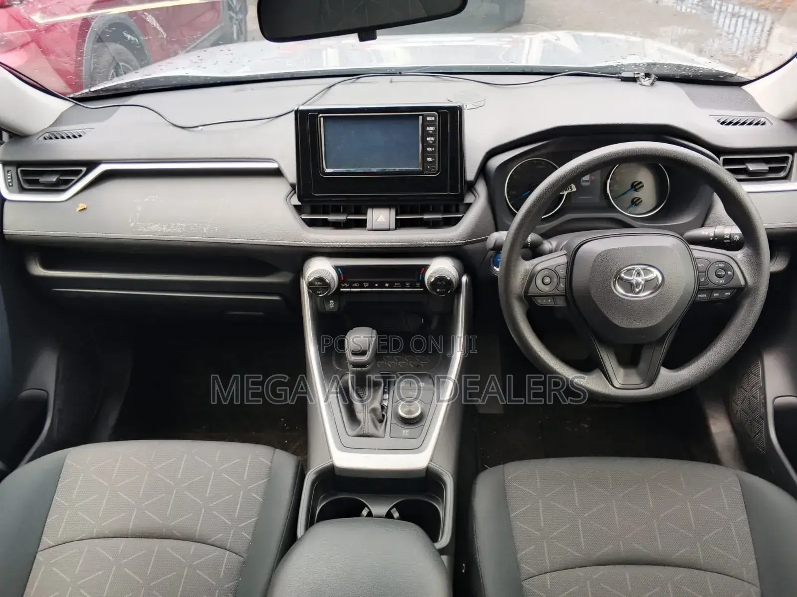 Toyota RAV4 Hybrid 2019 Silver