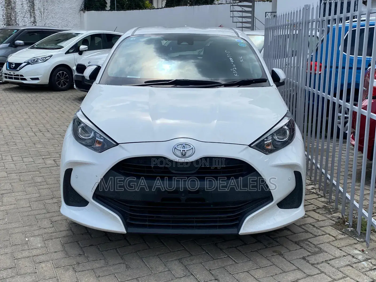Toyota Yaris 2018 White