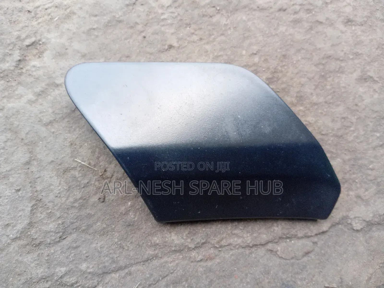 Toyota Harrier 2016 Front Bumper Towing Cover