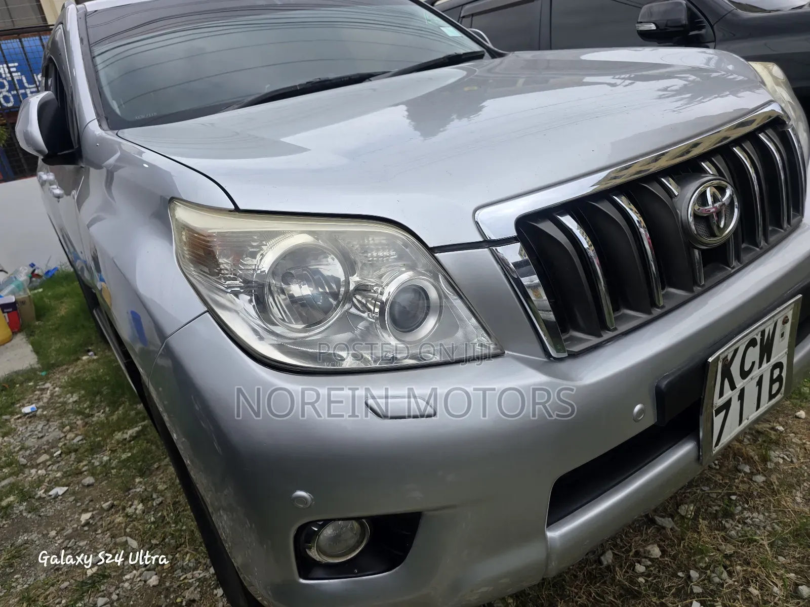 Toyota Land Cruiser Prado 2012 Silver