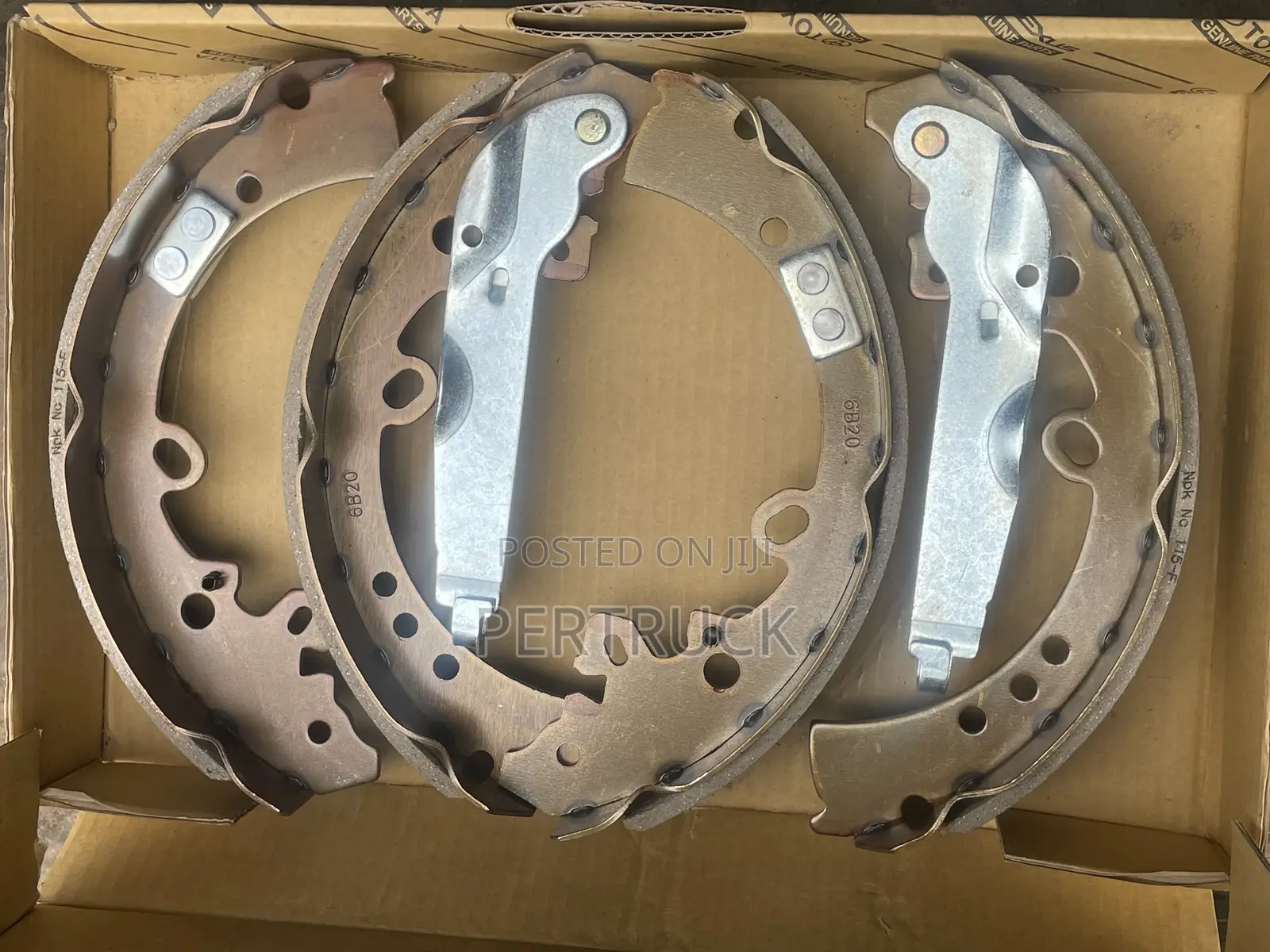 04495-0k070 Toyota Hilux-Kun25,Toyota Fortuner Brake Linning