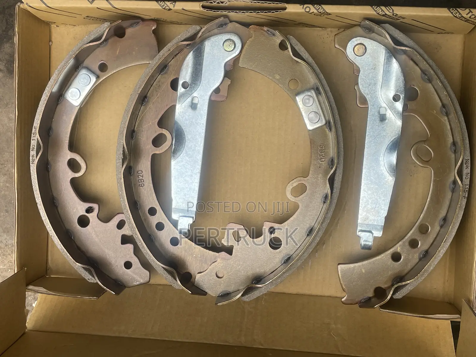 04495-0k070 Toyota Hilux-Kun25,Toyota Fortuner Brake Linning