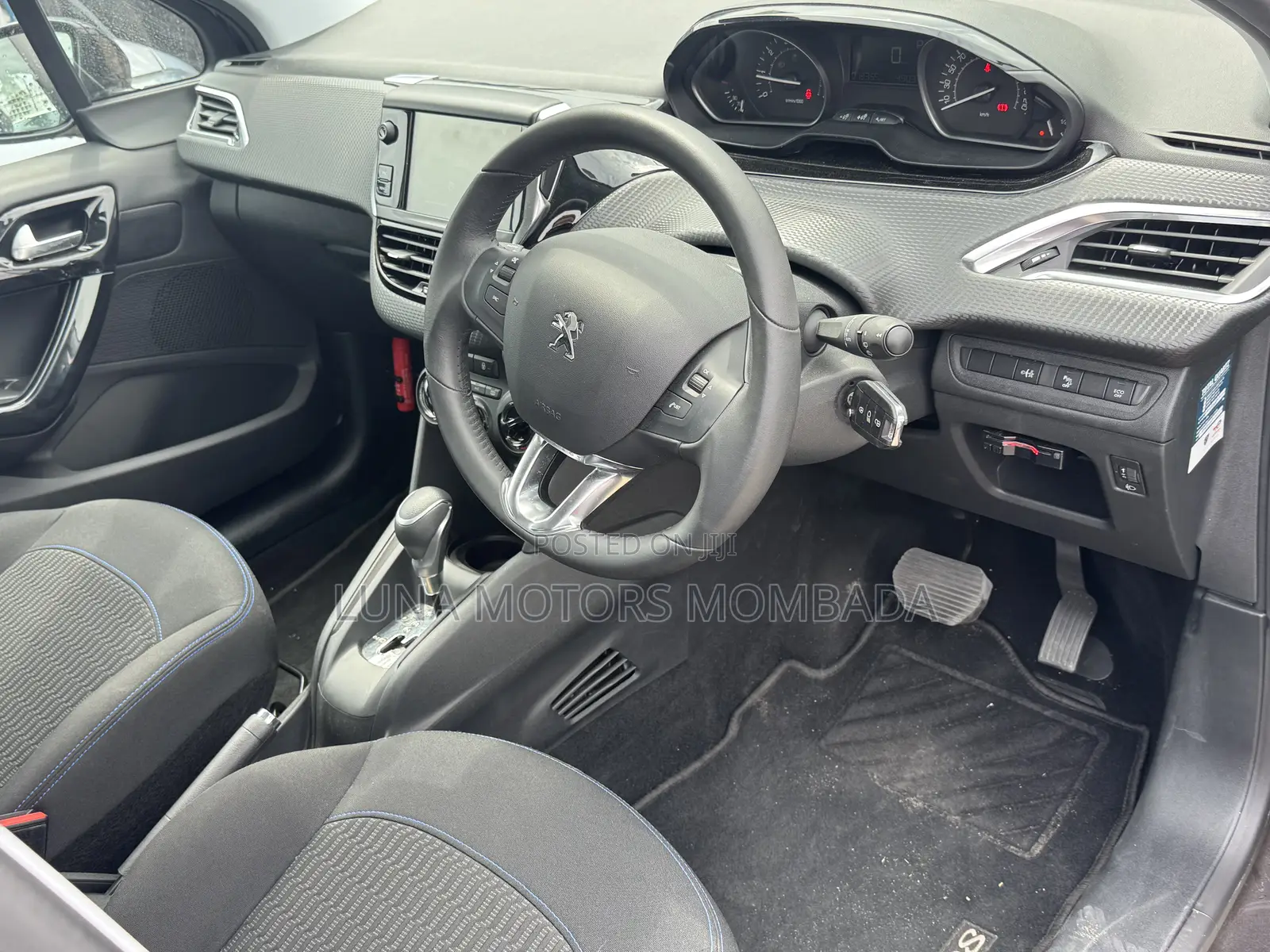 Peugeot 208 2019 Blue