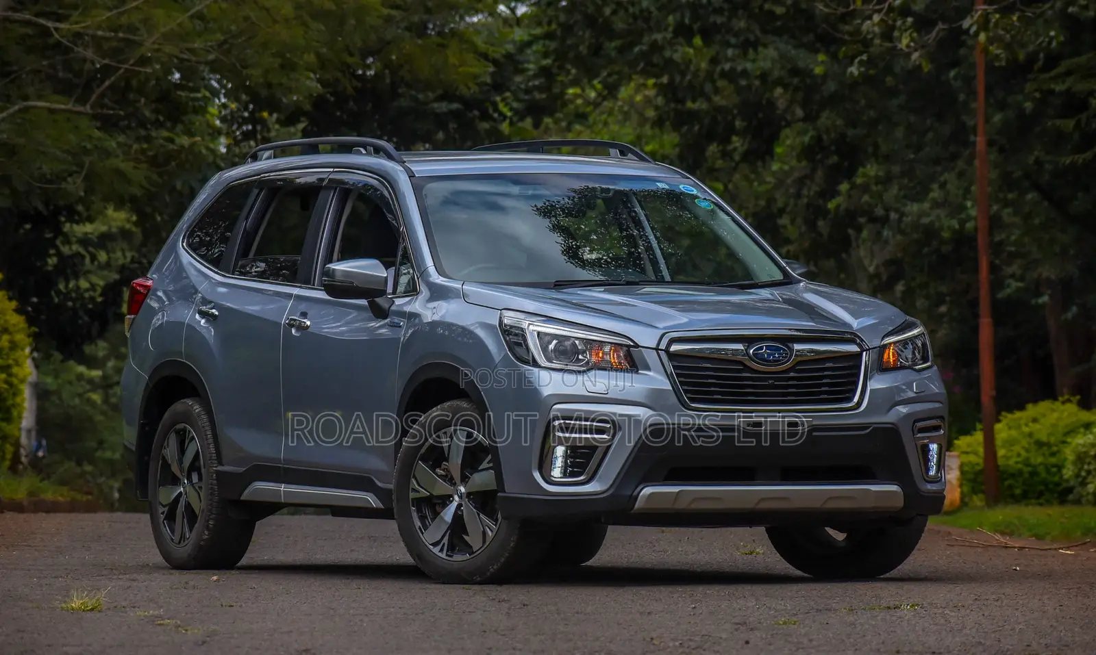 Subaru Forester 2019 Silver