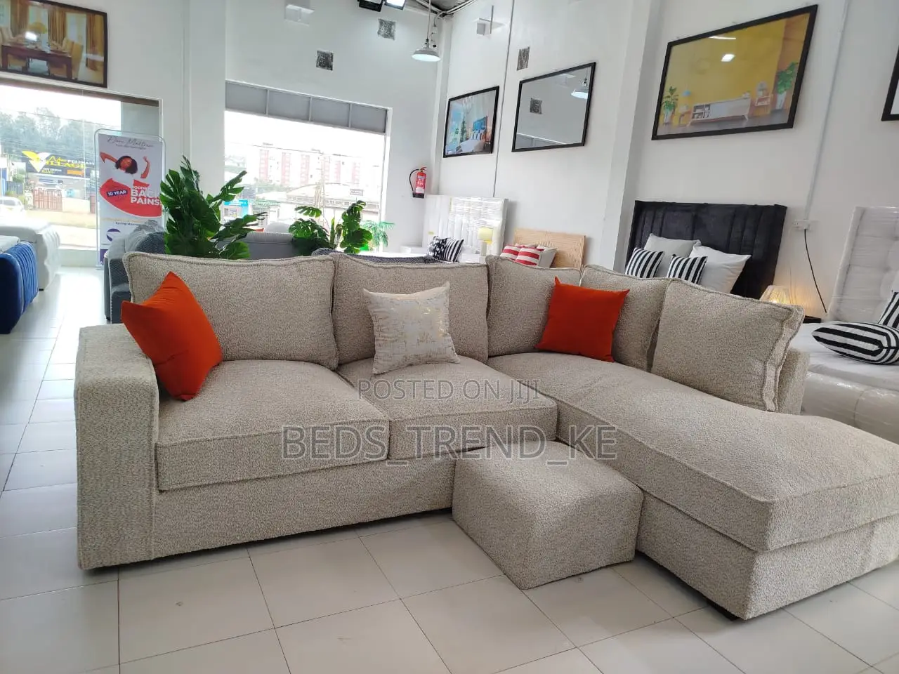 Exclusive 6 Seater With a Puff and Throw Pillows