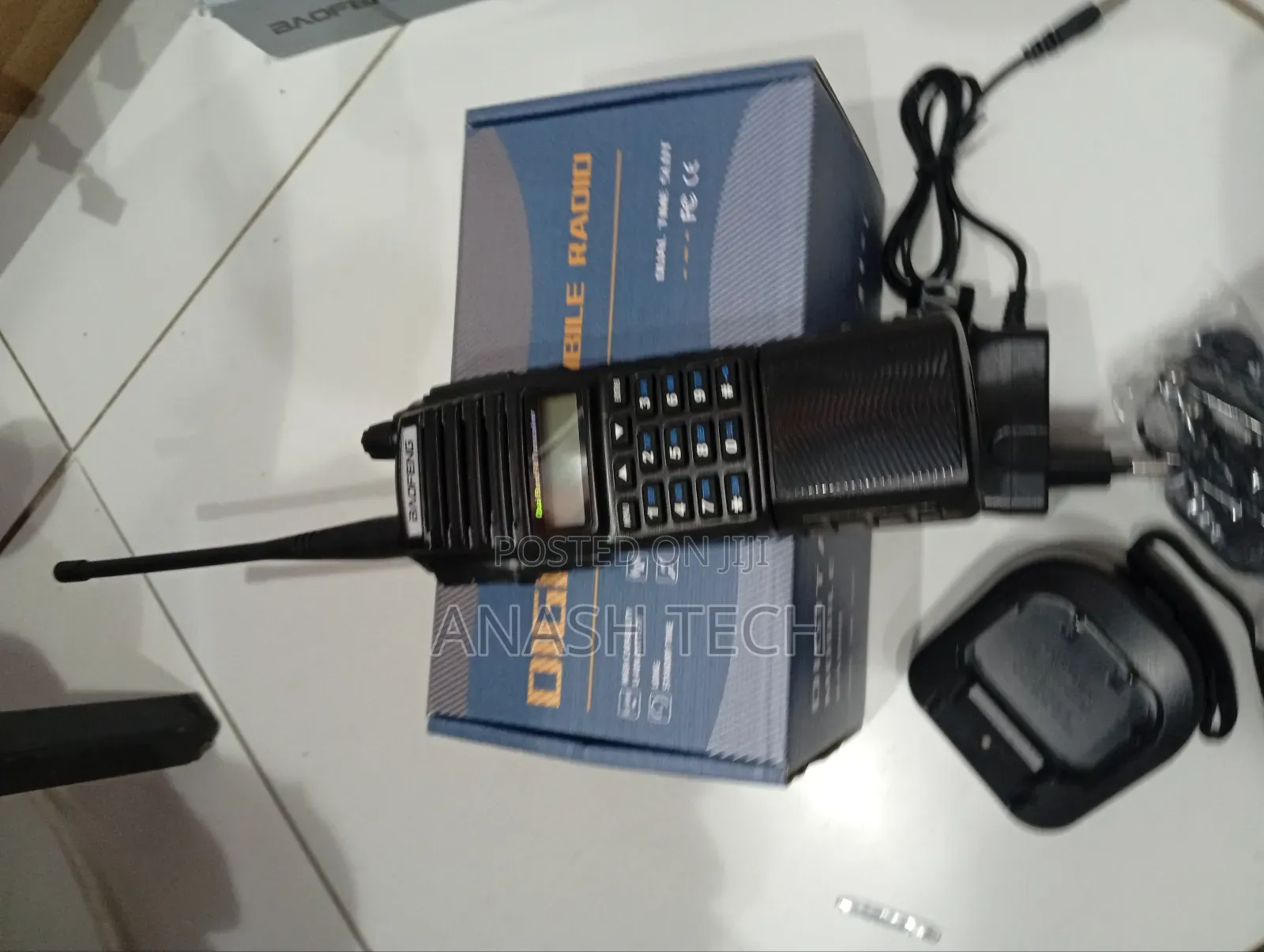 Baofeng Uv-82 Two Way 10 Km Radio Walkie Talkie - 1 Piece