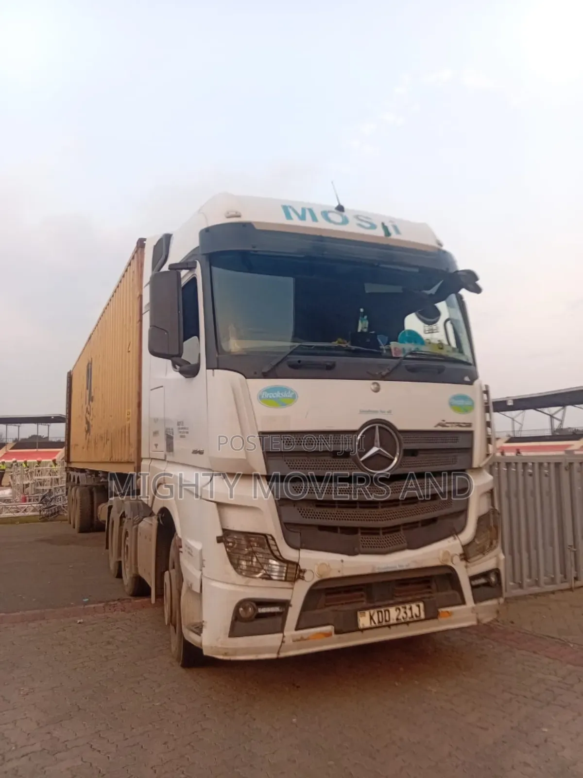 Transit Trailers for Goods Transportation