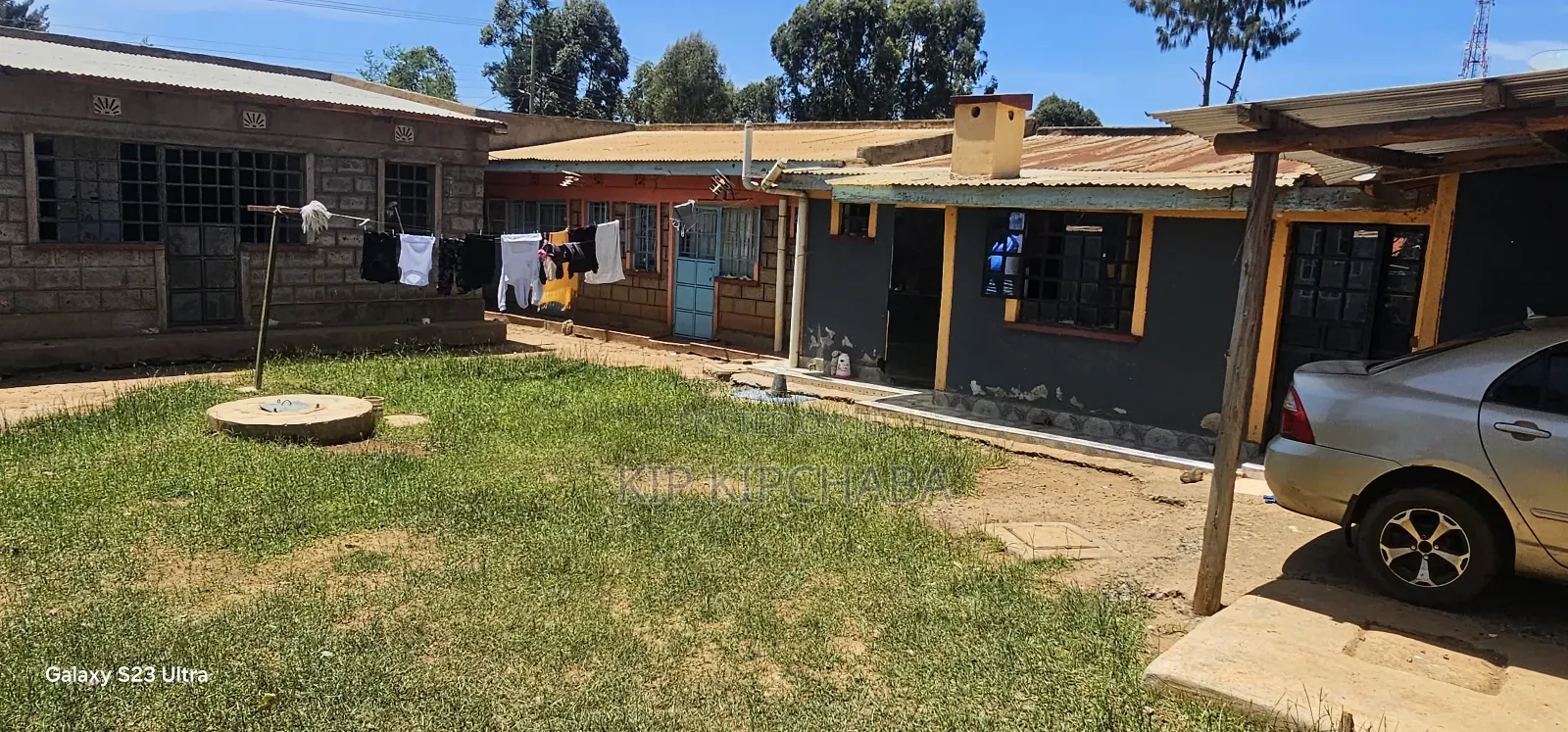 10bdrm Duplex in Kimumu for sale