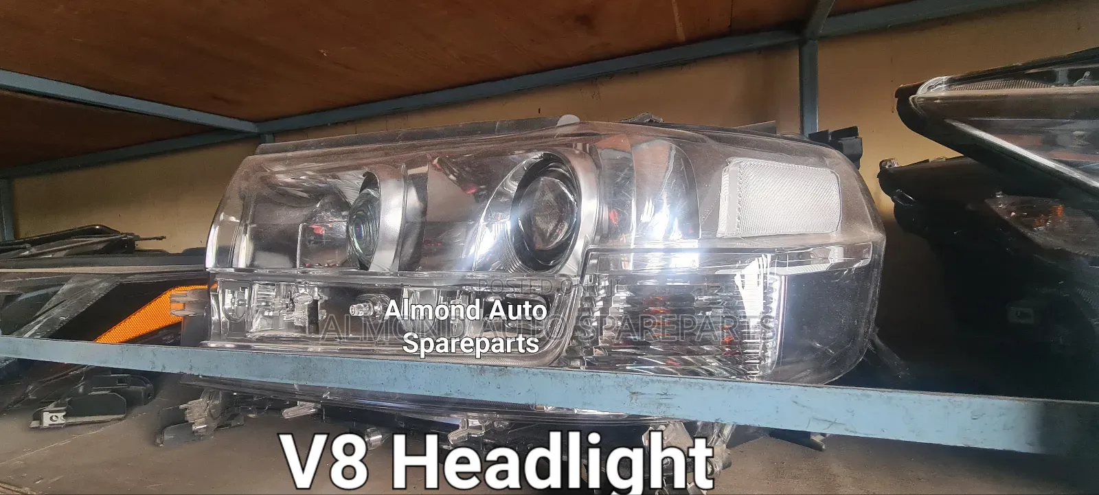 Toyota, Land Cruiser Prado V8 Headlight