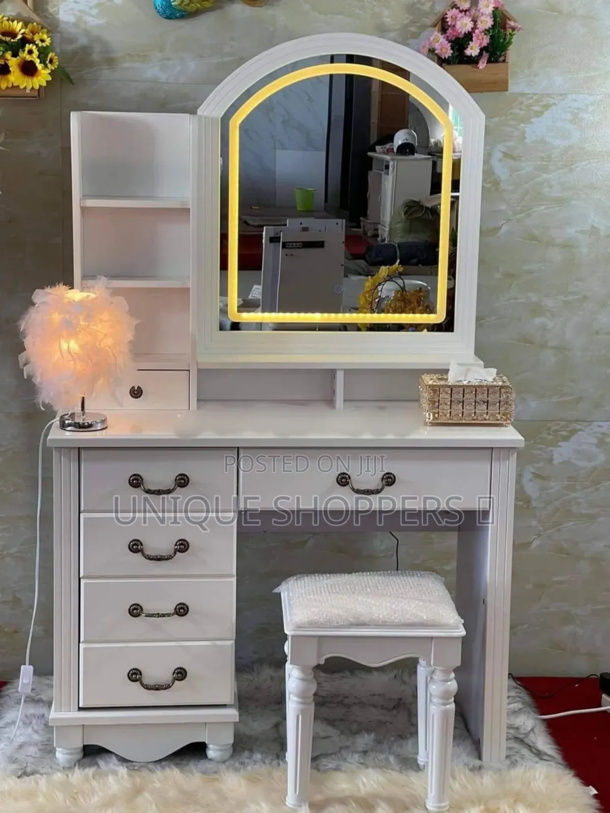 Wooden Dressing Table With Led Light in White
