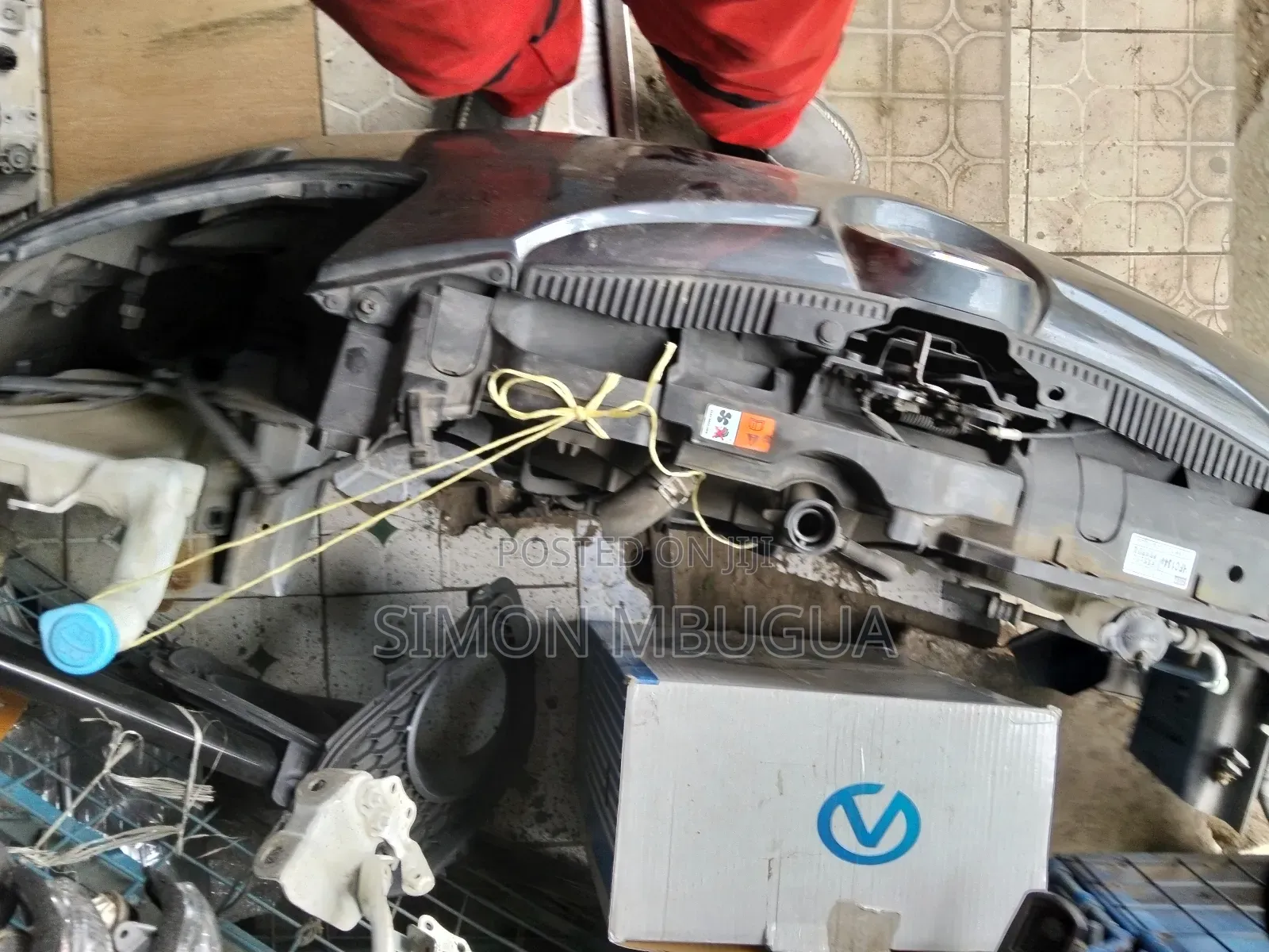 Mazda Demio 2012 (Sky Active) Nosecut
