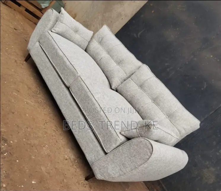 Low-Profile 3 Seater Butterfly Sofa