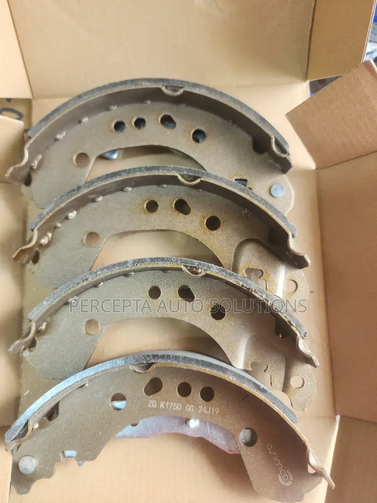 Nissan Note E12, March , Almera N17 Brake Shoe/Lining 