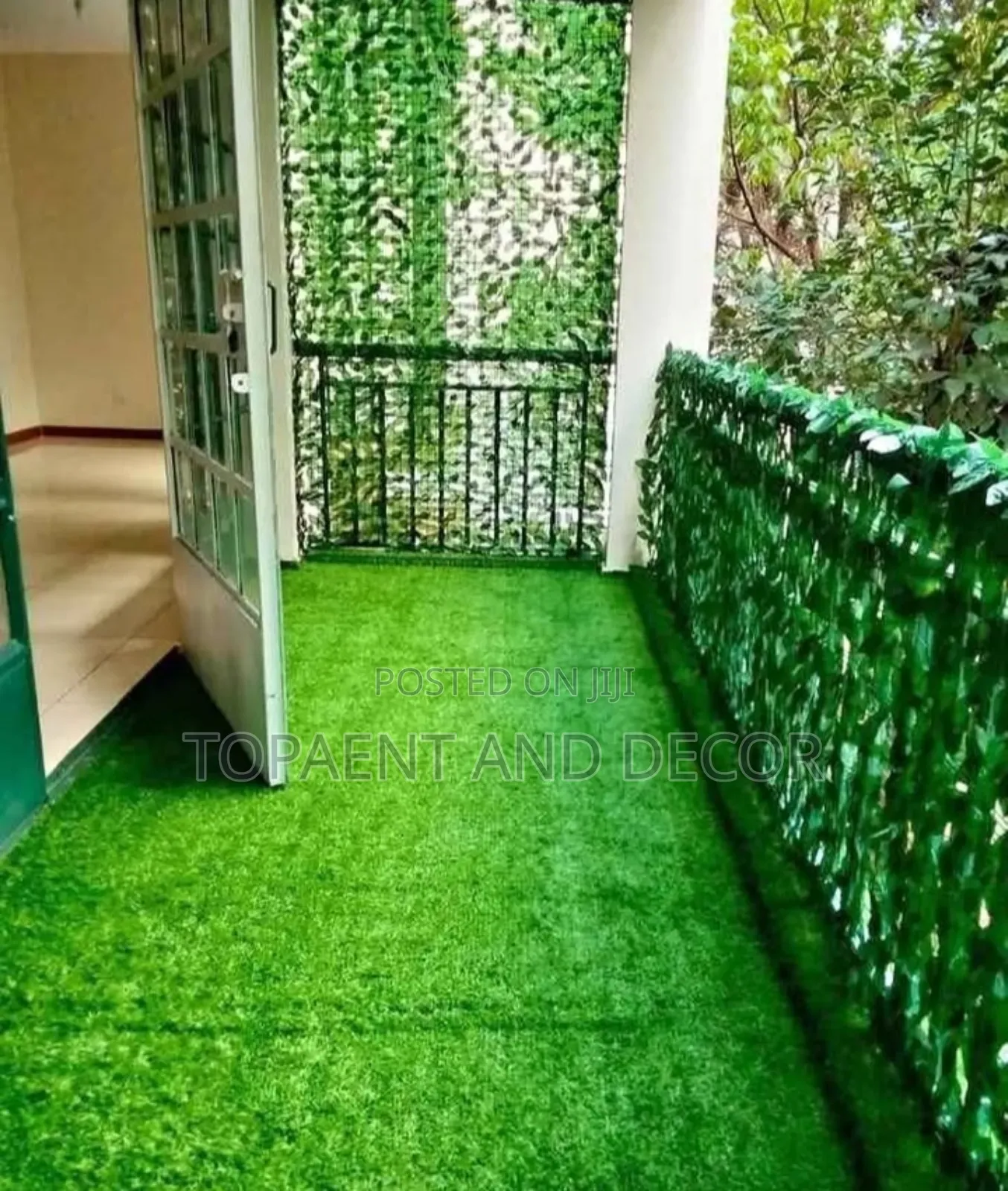 Instant Lawn Solution Grass Carpet Just Roll and Lay