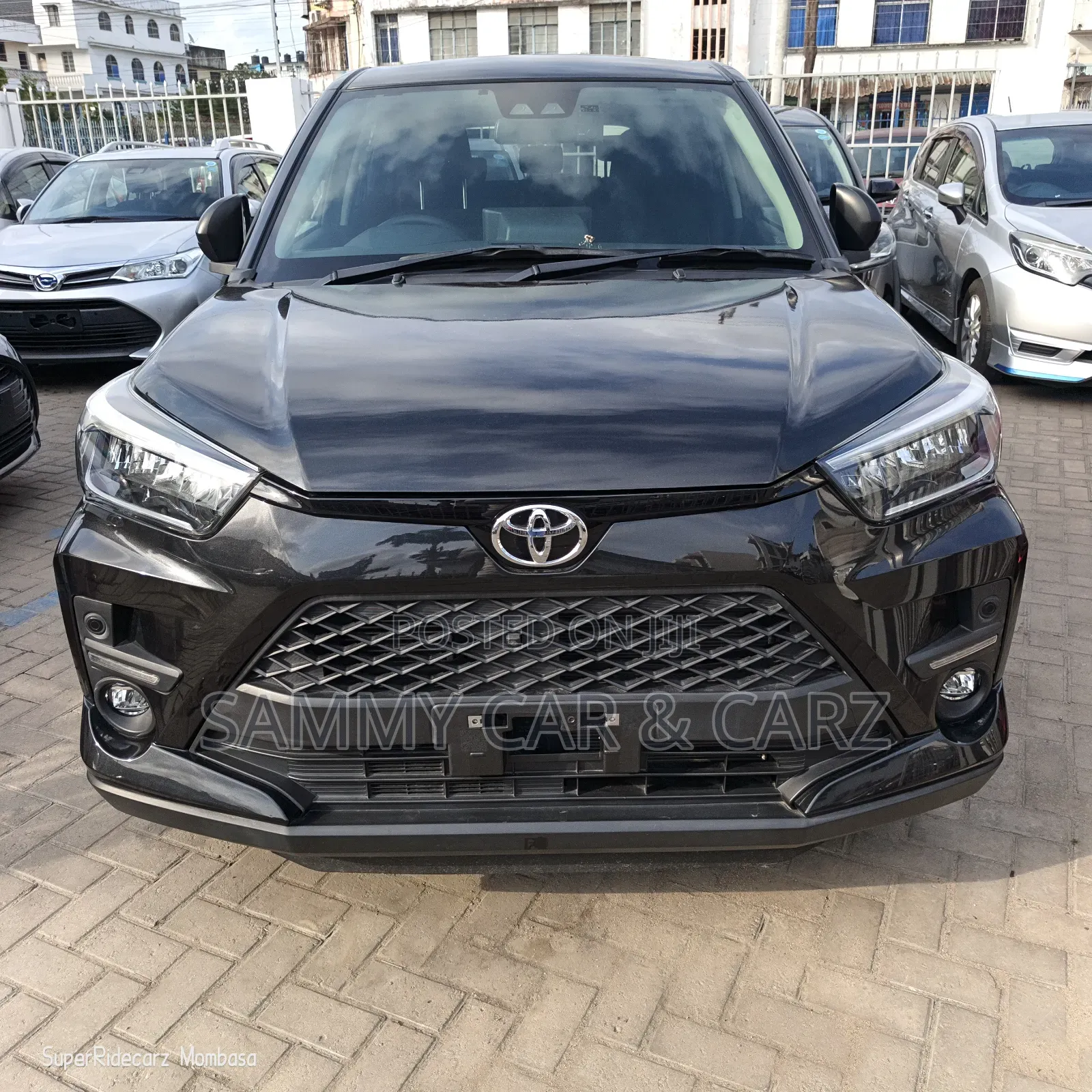 Toyota Raize 1.0 FWD 2020 Black