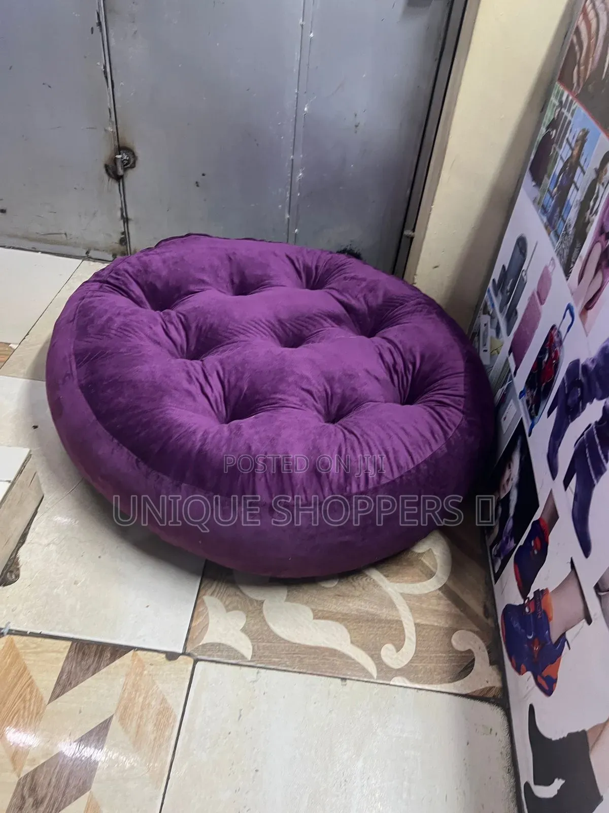 Round Floor Pillows* 
Available in Different Colours No