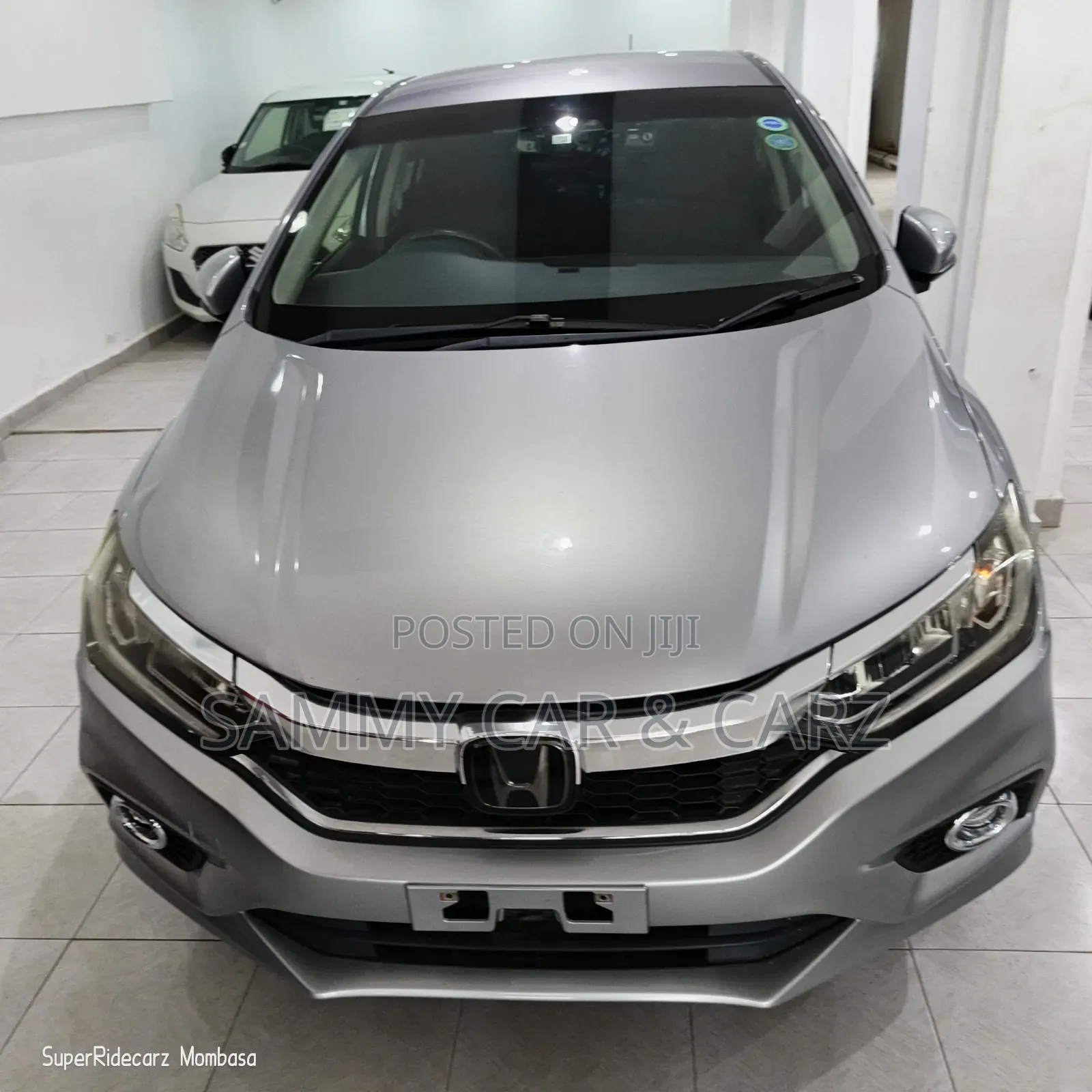 Honda Grace 1.5 Hybrid FWD 2018 Silver