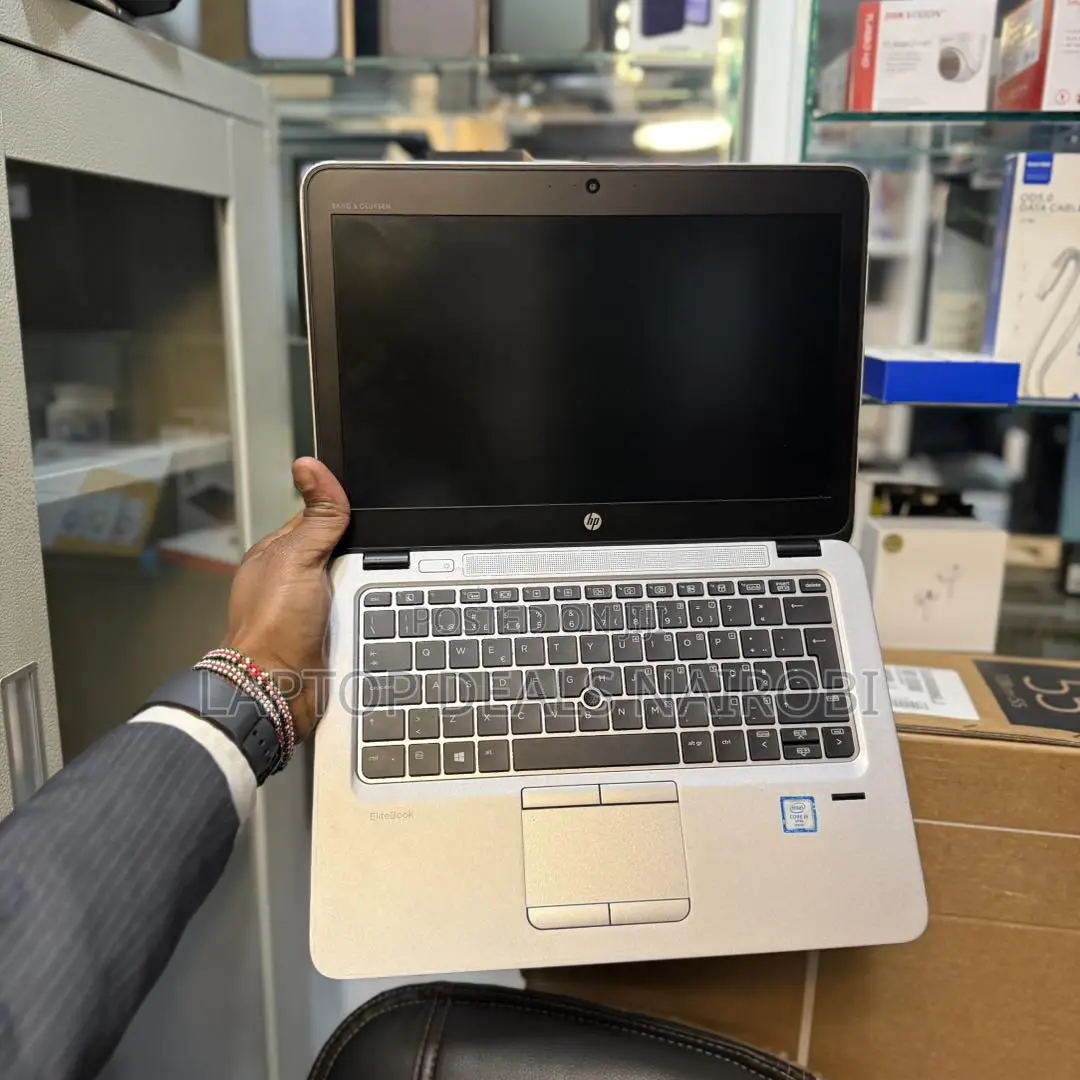 Laptop HP EliteBook 820 G3 8GB Intel Core i5 SSD 256GB