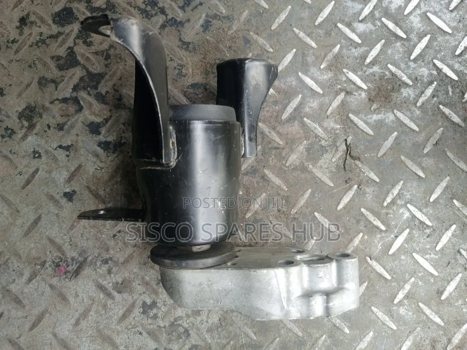 Engine Mount Mazda Demio