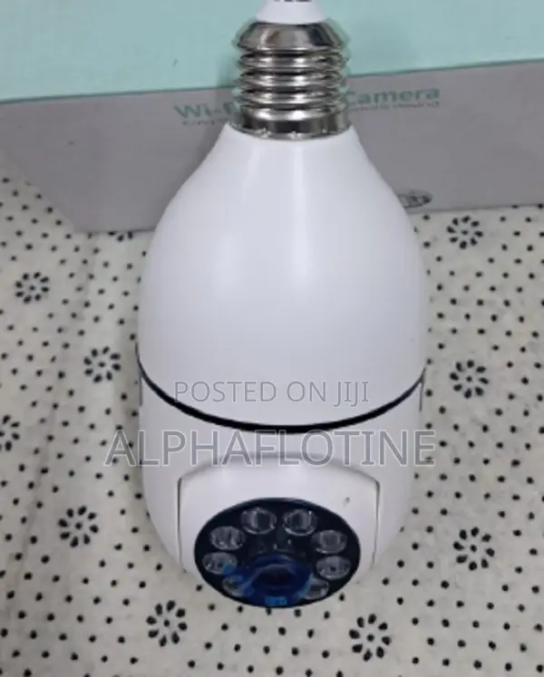 Icsee Single Lens Bulb Camera