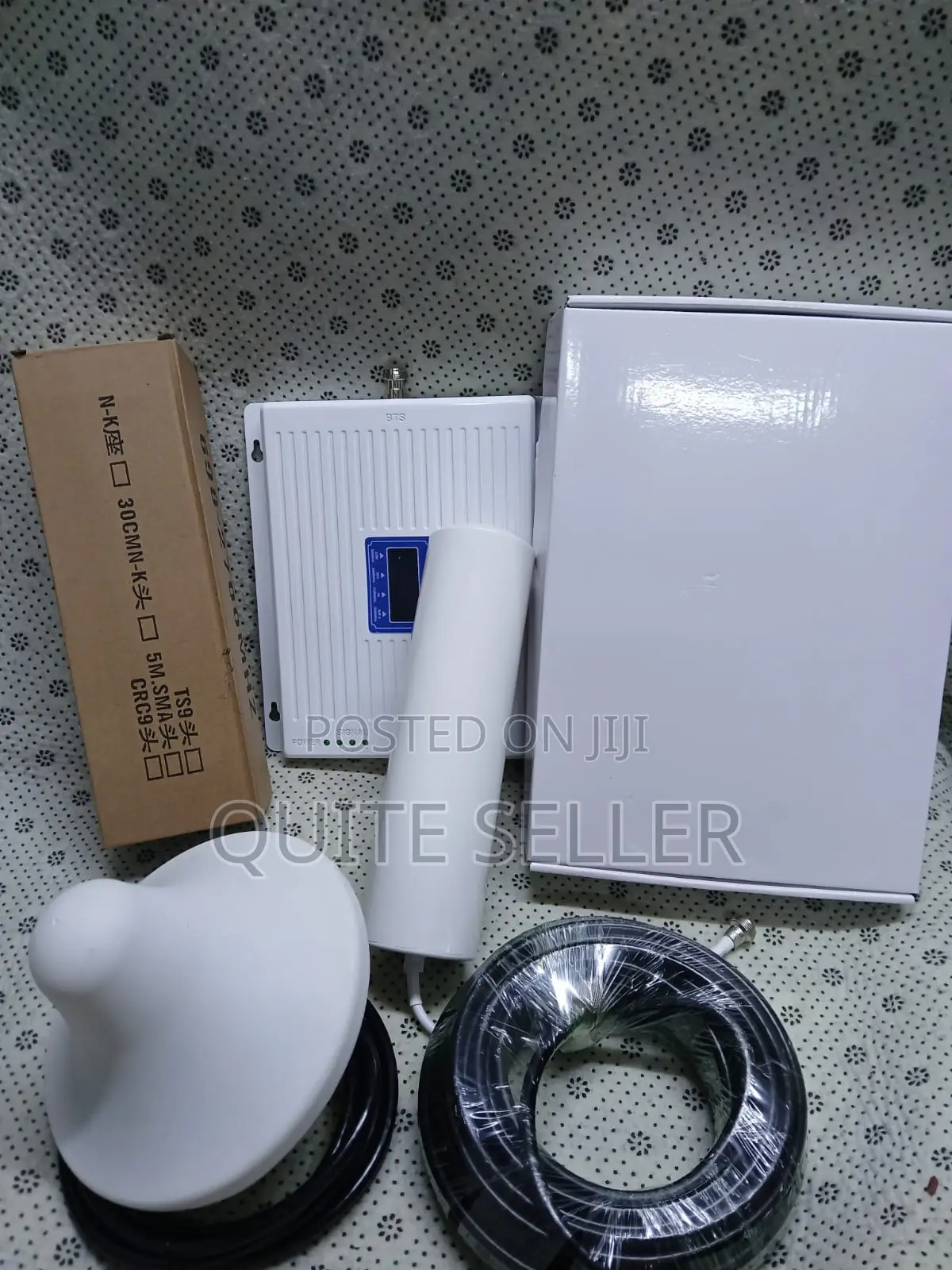 Cellphone Booster Cellular Repeater Enhances Weak 2g, 3g, 4g, and 5g