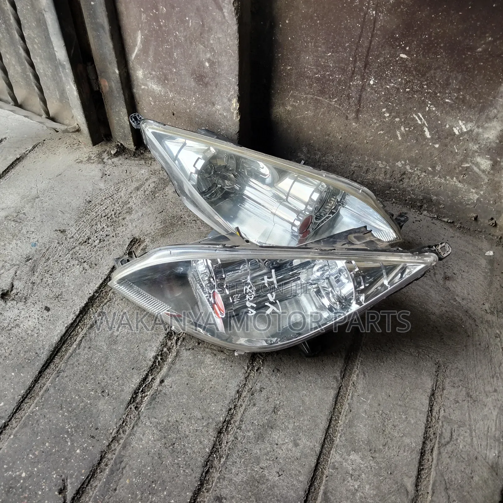 Mitsubishi Colt Plus Non Xenon Headlight, Clean Ex Japan