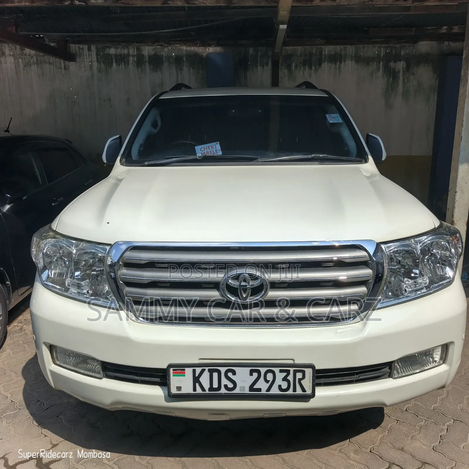 Toyota Land Cruiser 4.6 V8 ZX 2009 White