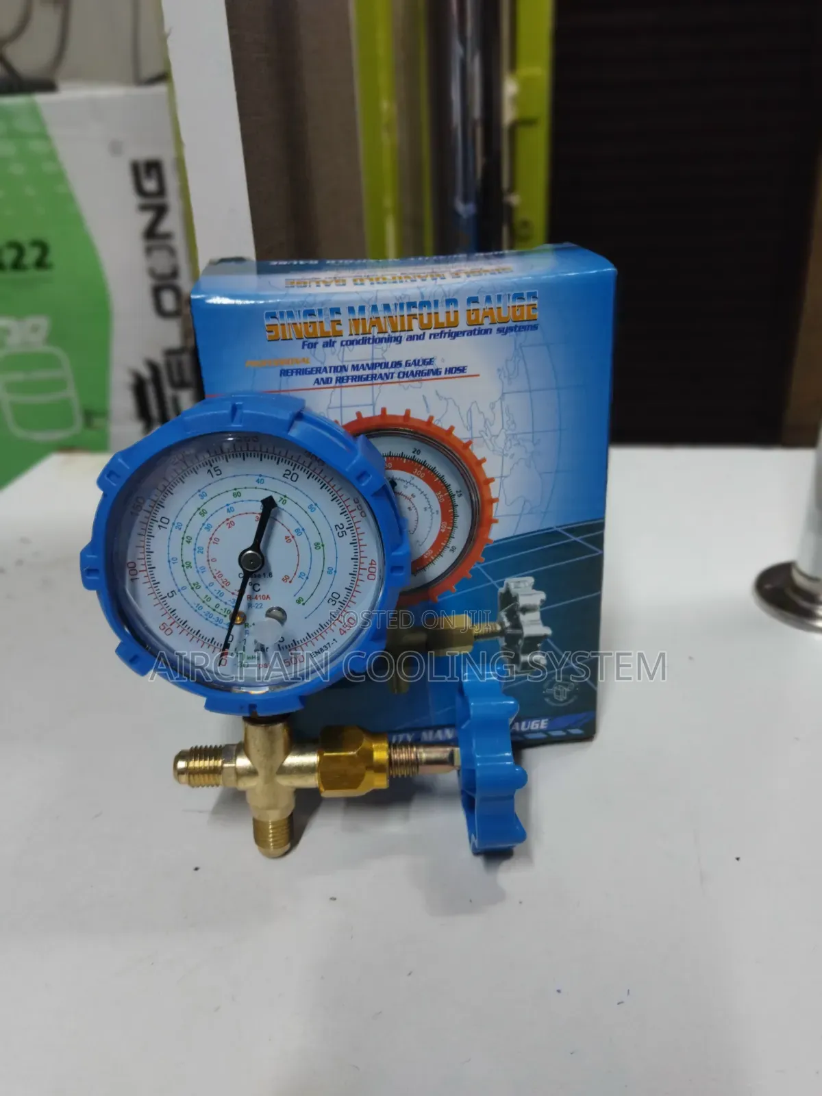 Single Manifold Gauge