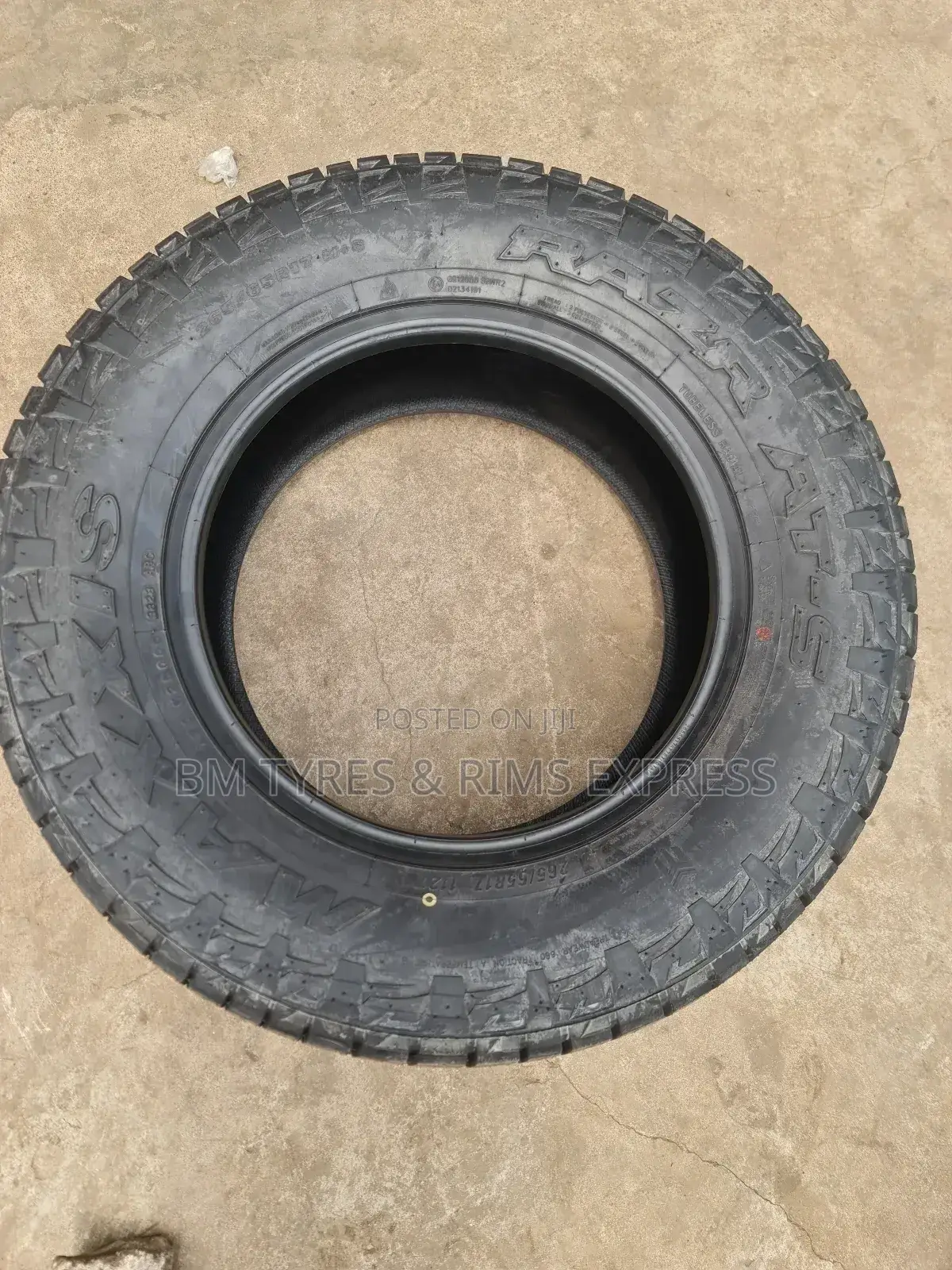 265 /65 R17 Maxxis Tyres. (All Terrrain) 781.