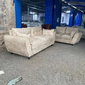 Seamless Butterfly Sofa 5 Seater