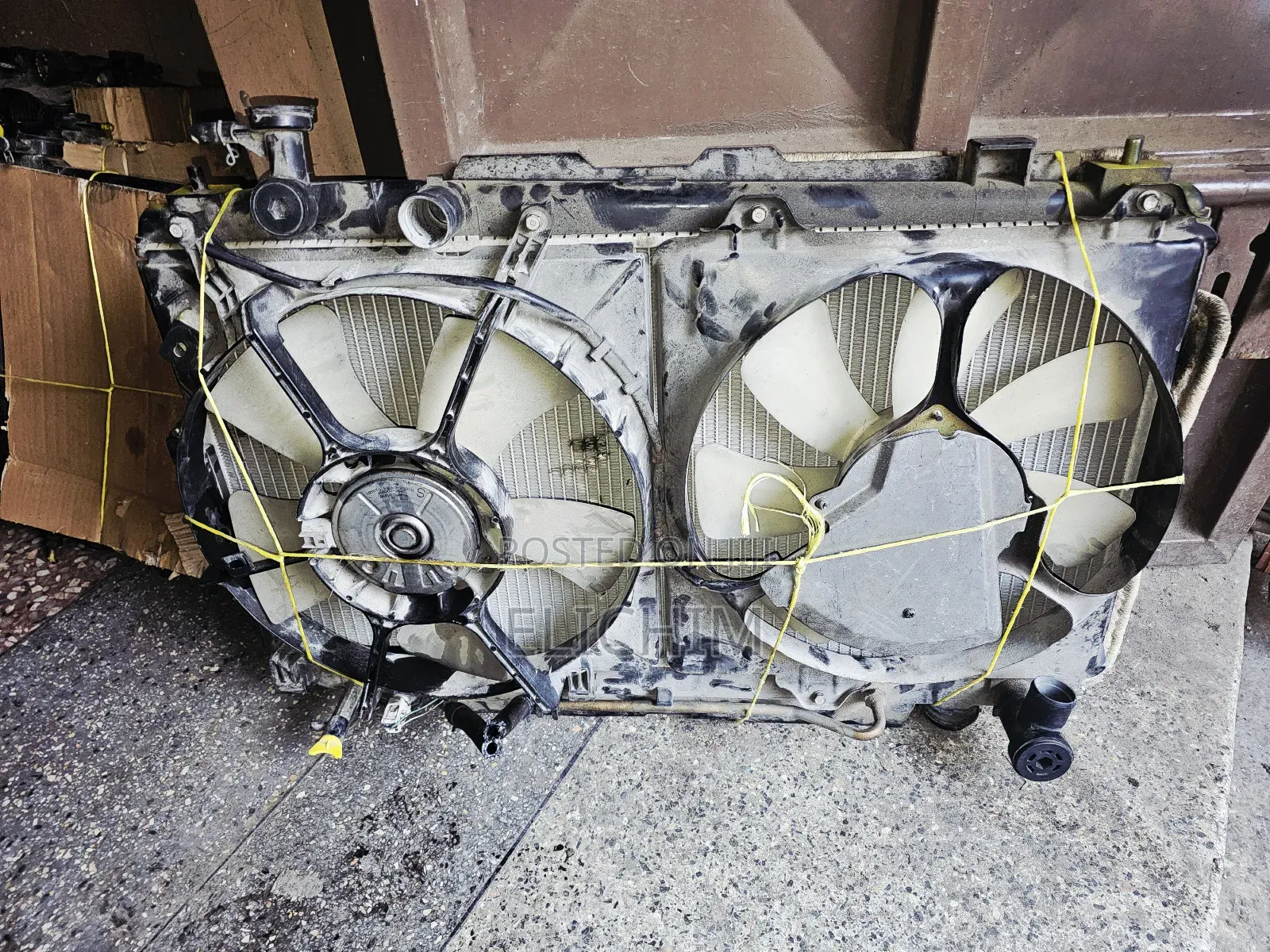 Rav 4 J Radiator Complete