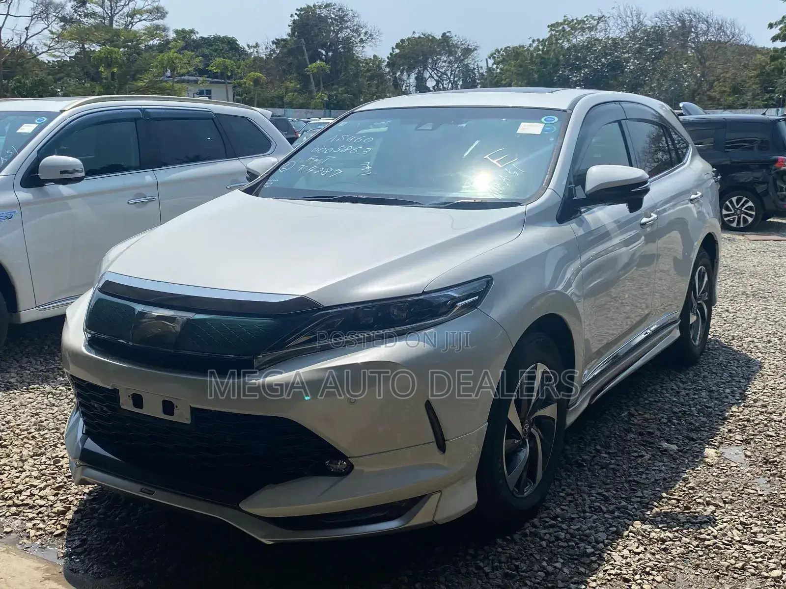 Toyota Harrier 2018 White