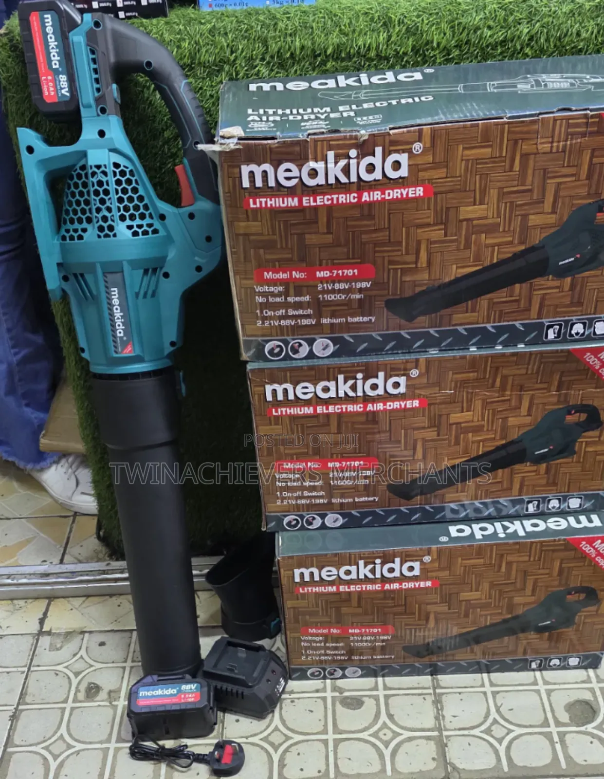 Cordless/Rechargable Air Leaf/Dust Blower 88v