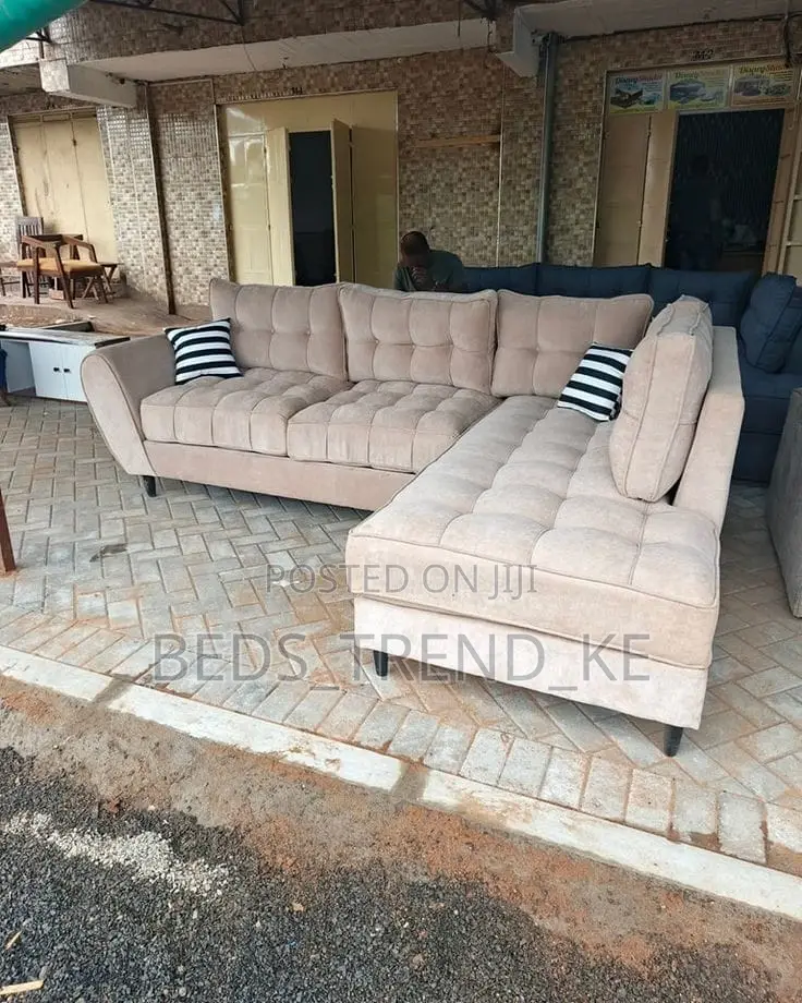 Warm 6 Seater L Sofa With Free Throw Pillows