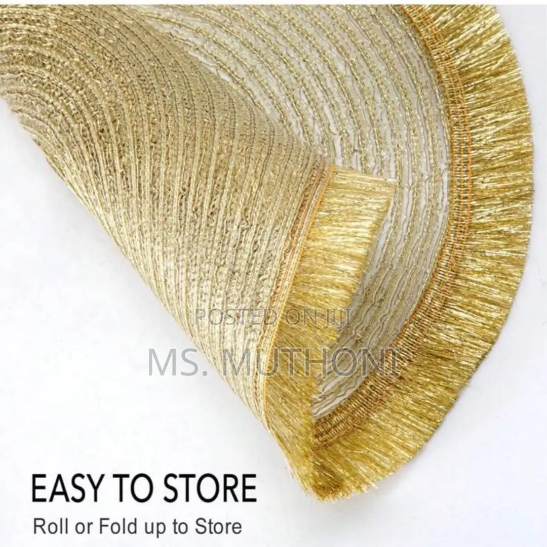 High Quality Round Shimmery Gold Placemats/Tablemats*