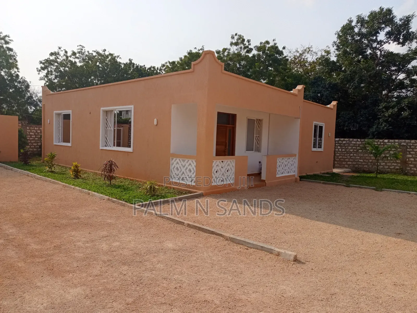 Furnished 3bdrm Villa in Diani for sale
