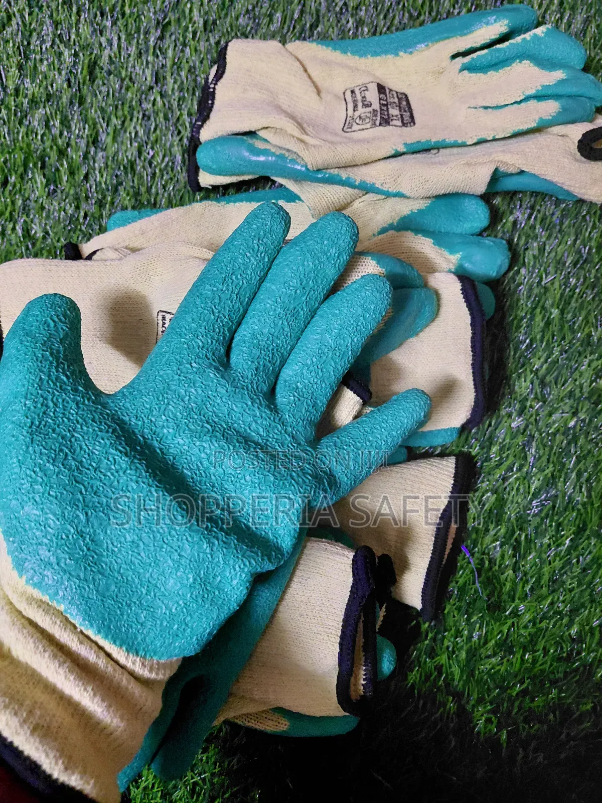 Grip Diamond Gloves