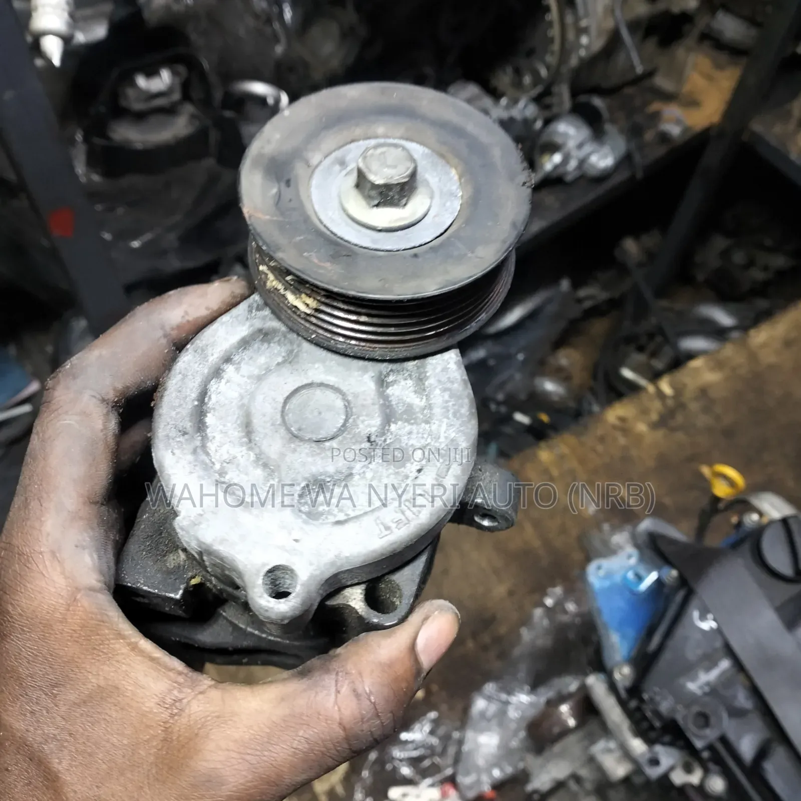 Lower Tensioner Mazds Bongo Vannete L8