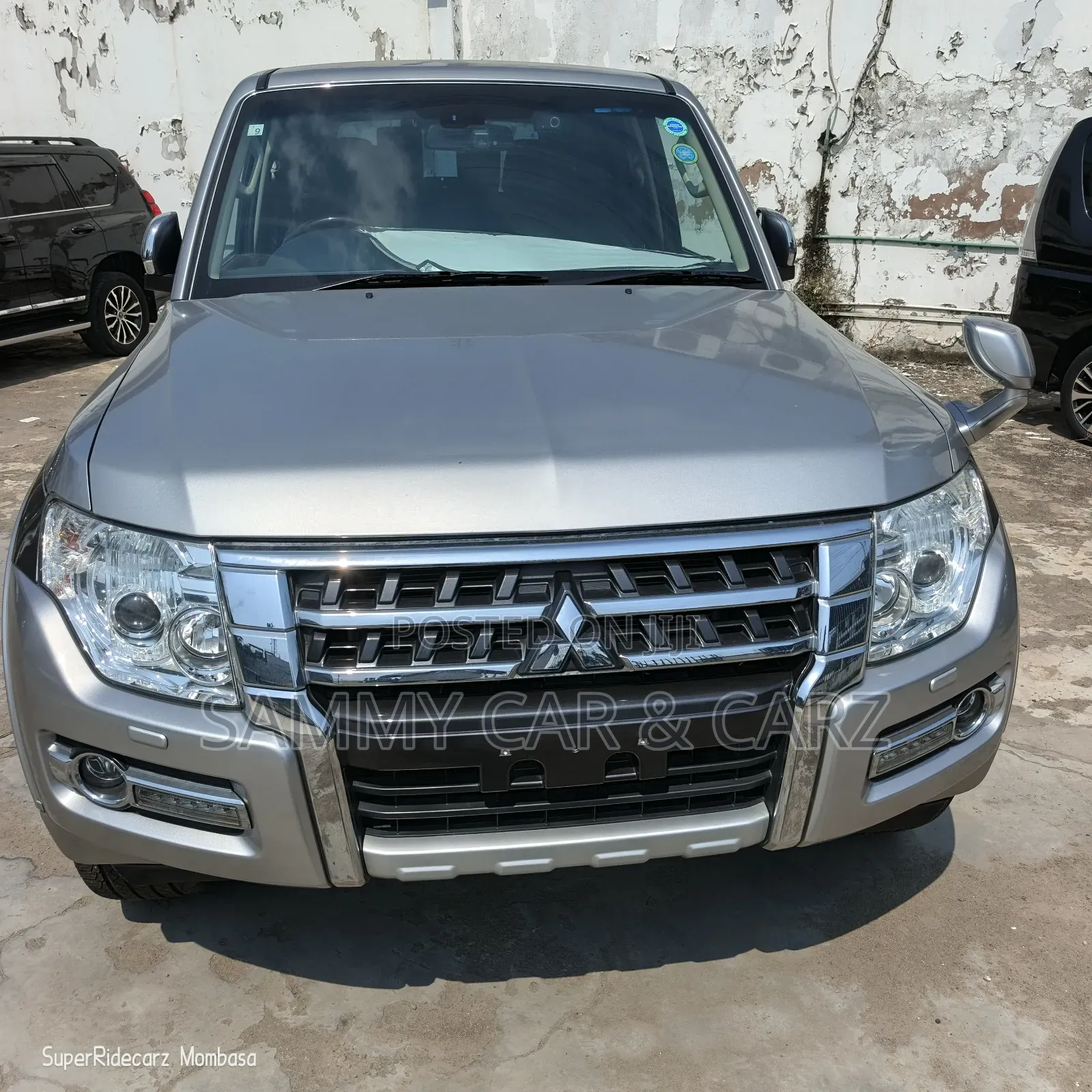 Mitsubishi Pajero Exceed 2018 Silver